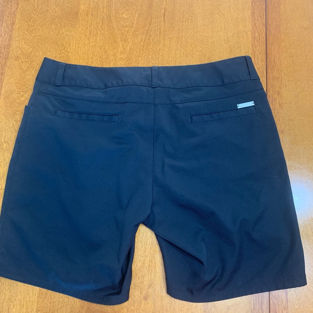 adidas Women's Dual-Pack Athletic Shorts in White and Black. Great for golfing. - Picture 9 of 10